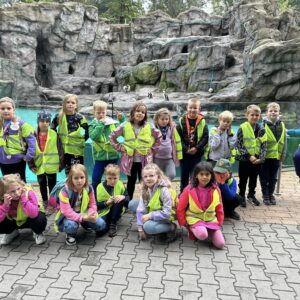 383825127_302099679232437_6813672132366025546_n