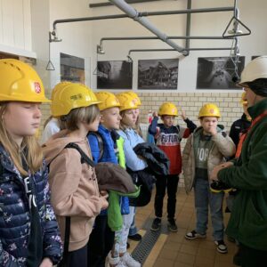 391645701_315885537853851_8987785339417764137_n